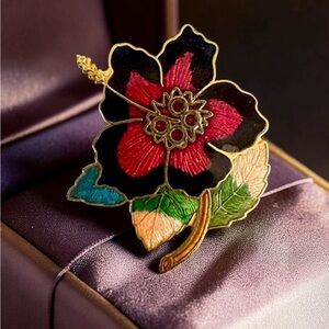 Vintage cloisonné Multicolor Floral Brooch - Black & Red Flower